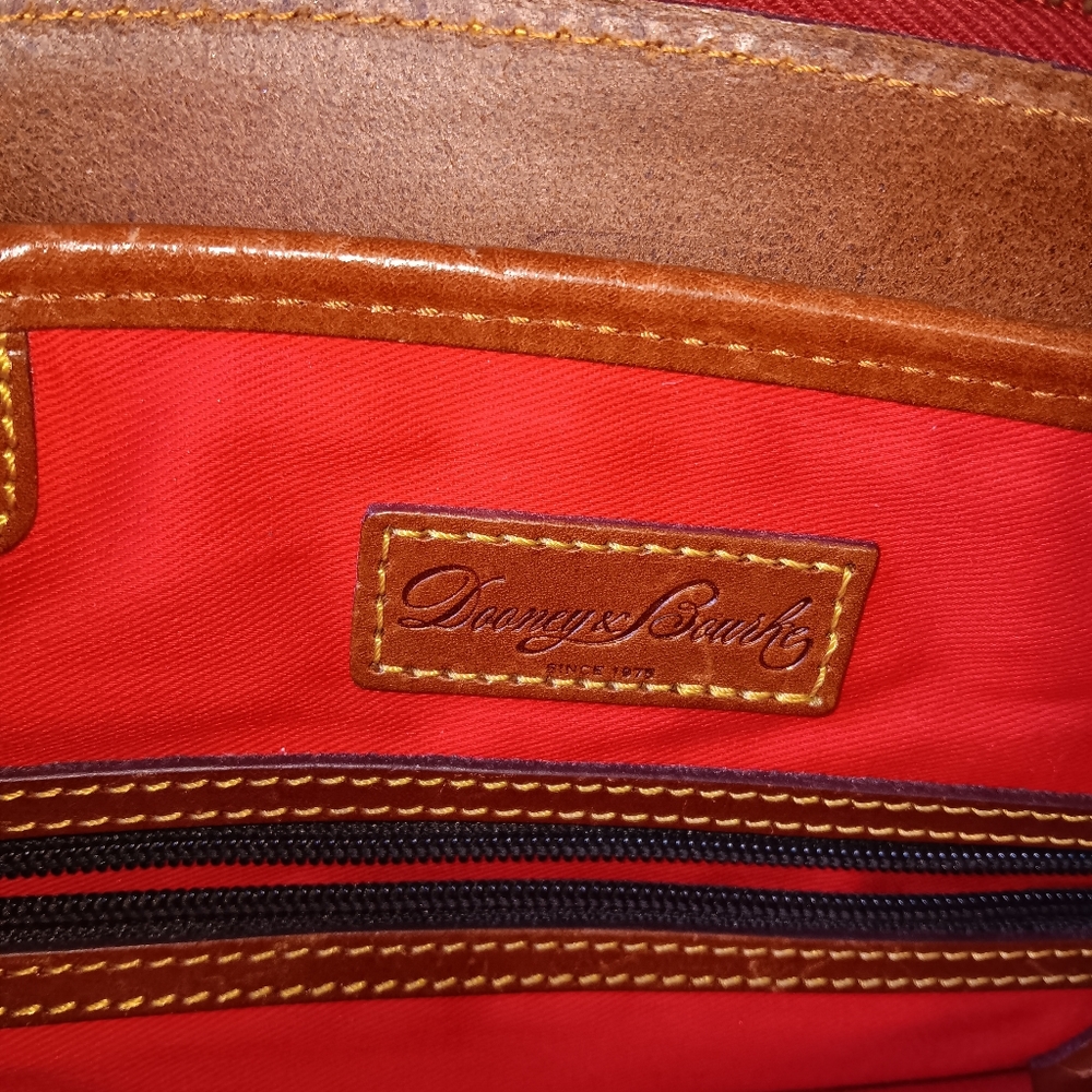 Dooney and bourke satchel - Picture 10 of 10